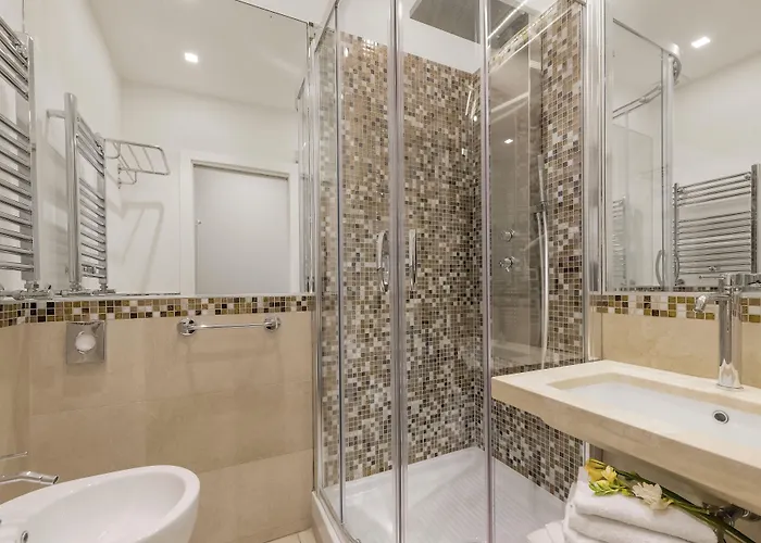 Residenza Zanardelli Bed & Breakfast 4*
