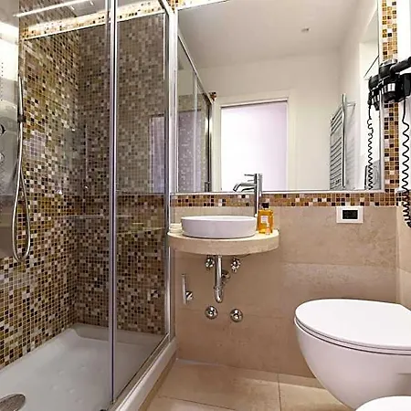 Bed & Breakfast Residenza Zanardelli 4*