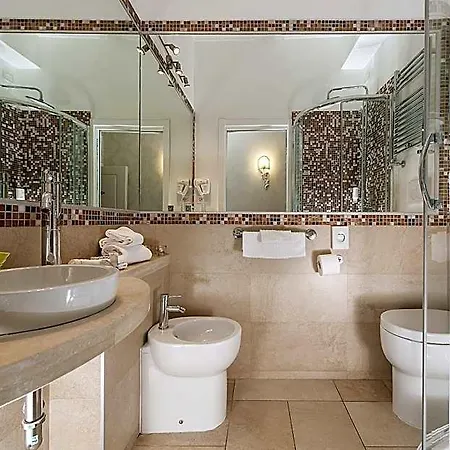Bed & Breakfast Residenza Zanardelli 4*