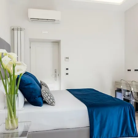 ريزيدانزا زانارديلي فندق مبيت وإفطار 4*